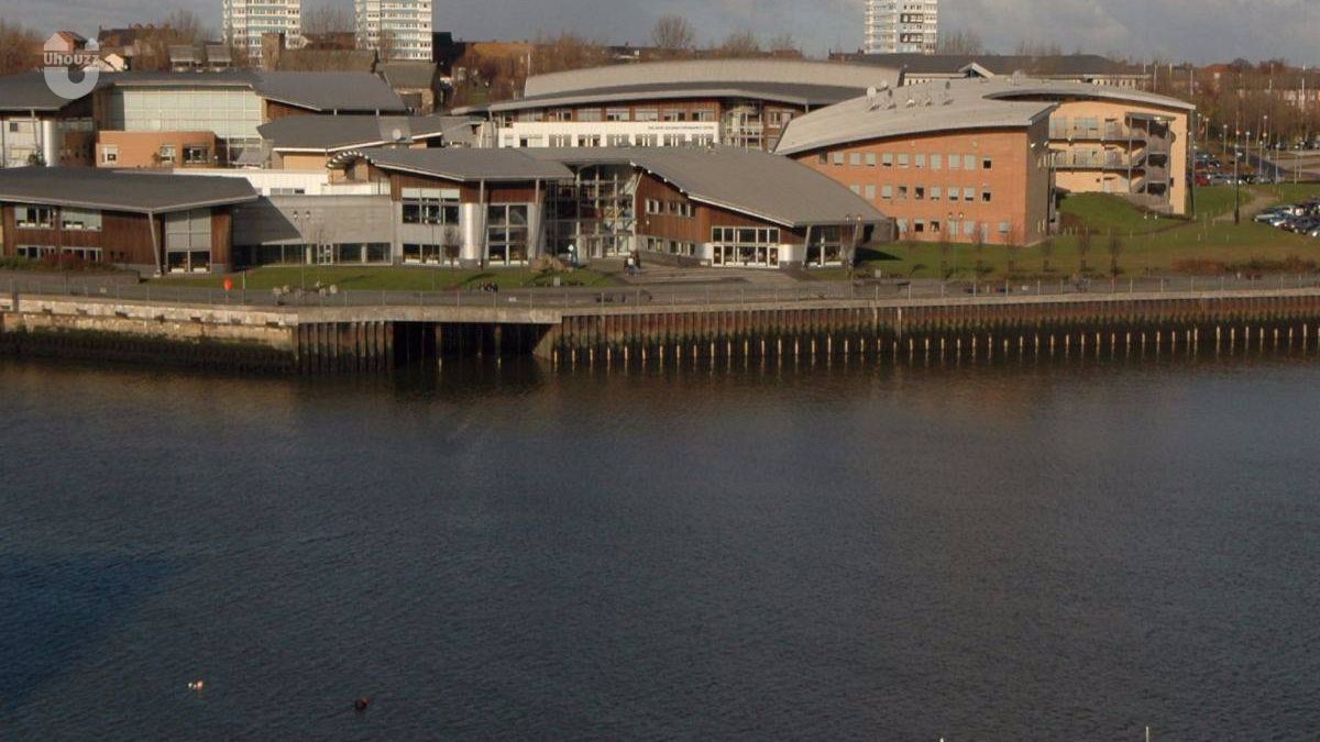 中文大学_卢煜明 香港中文大学_桑德兰大学中文网