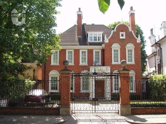伦敦政治经济学院附近六居室精美独栋别墅
